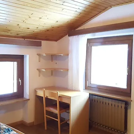 Vittoria Pezze *